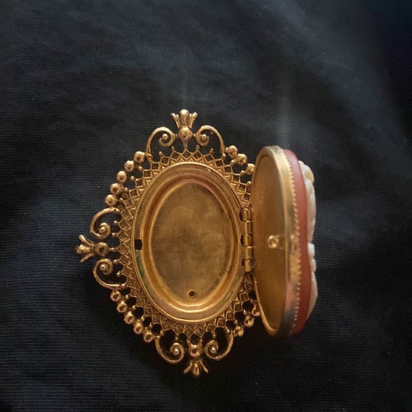 1930-40 Avon - Picture 2 of 2